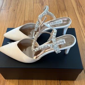 Badgley Mishka pumps